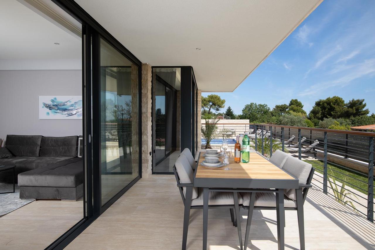 Boutique Apartments Kristo Medulin Exterior photo